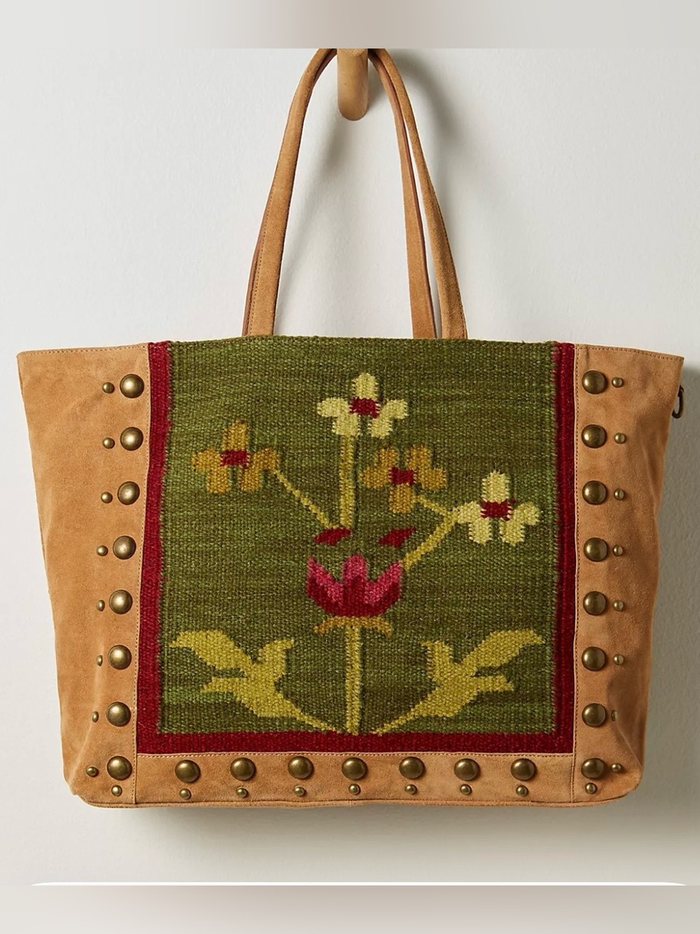 FREE PEOPLE FLEUR STUD TOTE, GARDENIA.